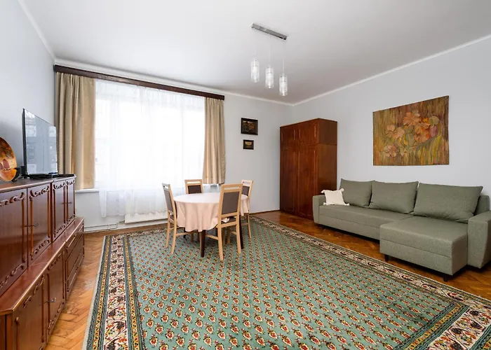 Mogilska Standard Apartment