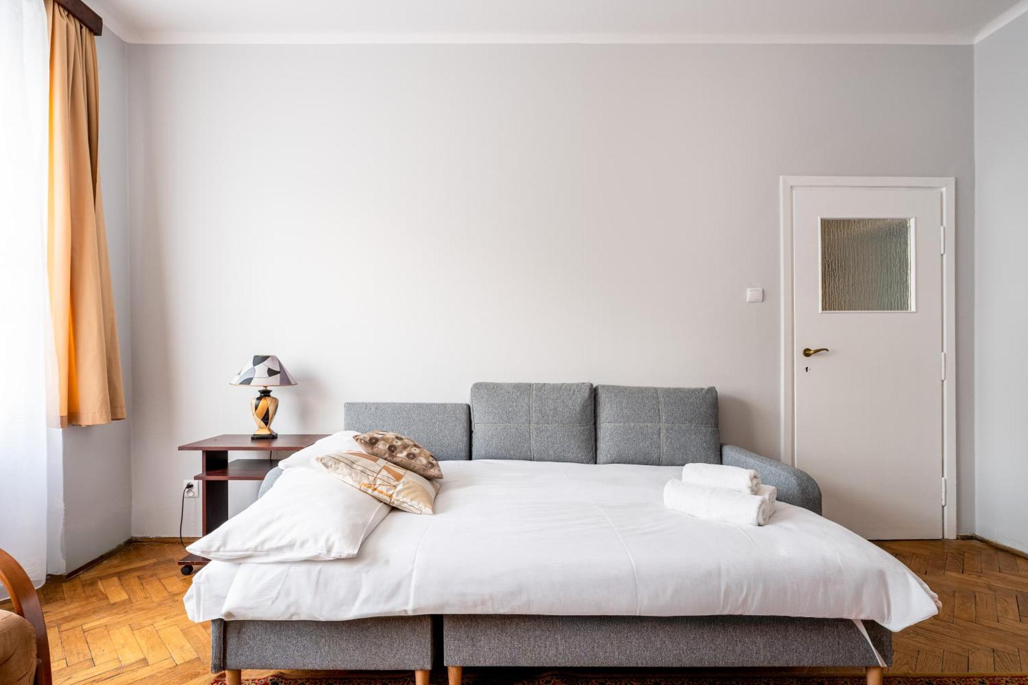 Apartment Mogilska Standard
